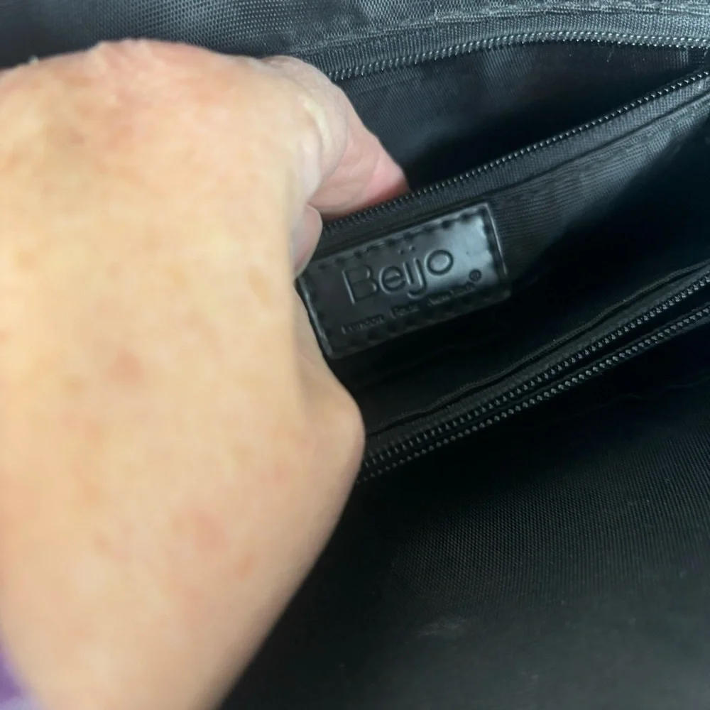 Beijo Paris Convertible Backpack/shoulder Bag-Brown patent and chocolate - Picture 11 of 15